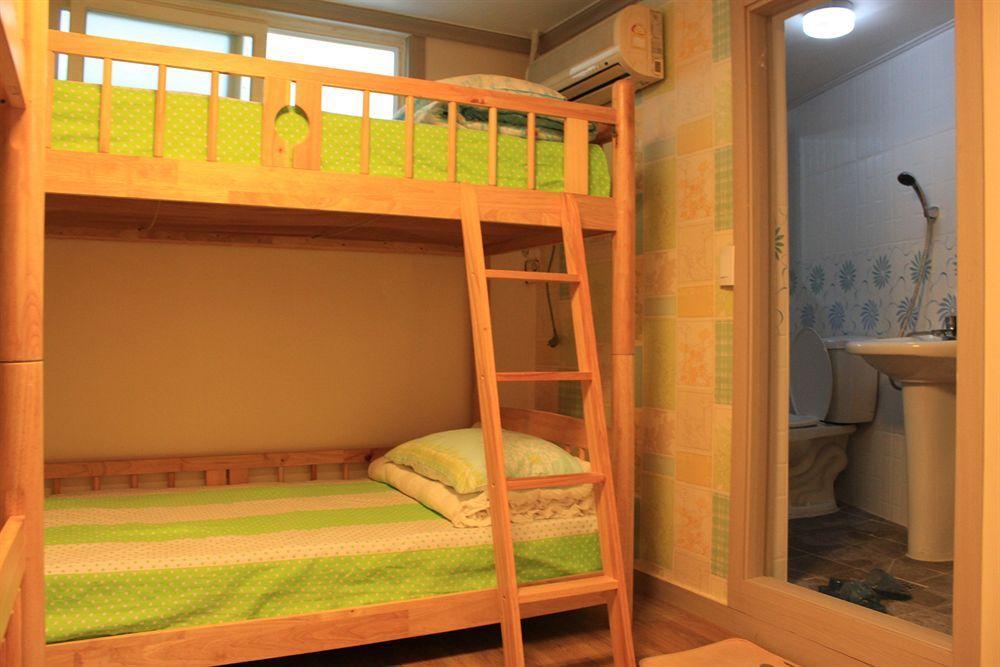 Hostel Wow Сеул Екстер'єр фото